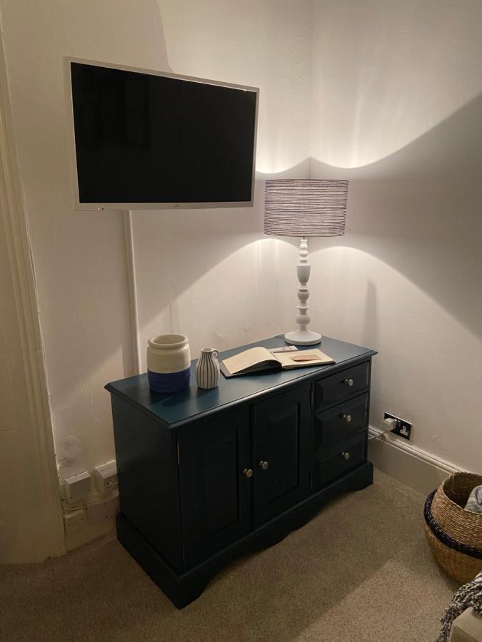 Centrally Located, Comfortable Apartment Near Station, Beach And North Laines Okręg wyborczy Hove Zewnętrze zdjęcie