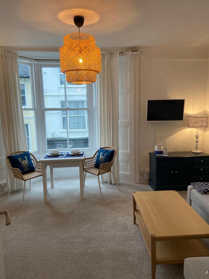Centrally Located, Comfortable Apartment Near Station, Beach And North Laines Okręg wyborczy Hove Zewnętrze zdjęcie